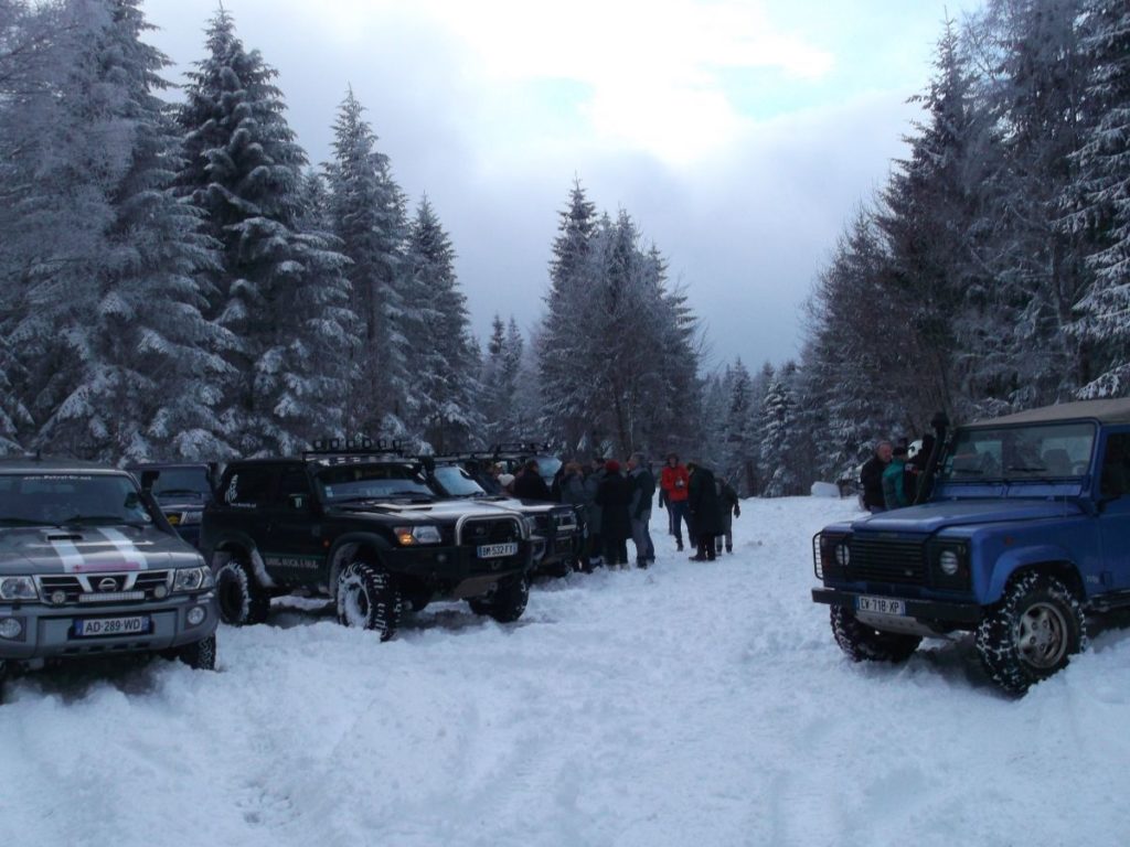 Photo extérieure hivers plusieurs 4x4