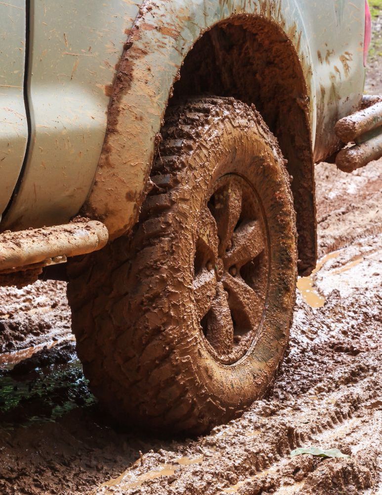 Photo d'une roue d'un 4x4 à Alsace Off road